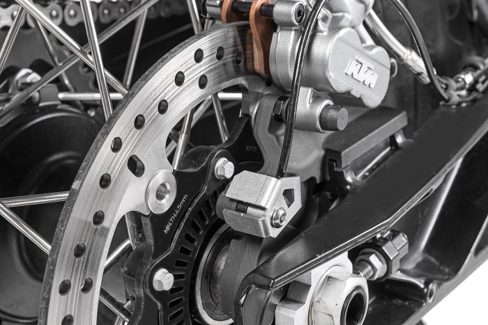 01-372-5010-0 Protezione sensore ABS posteriore per KTM 890 Adventure/ 890 Adventure R/ 790 Adventure / 1290 Super Adventure / 390 Adventure, Husqvarna Norden 901